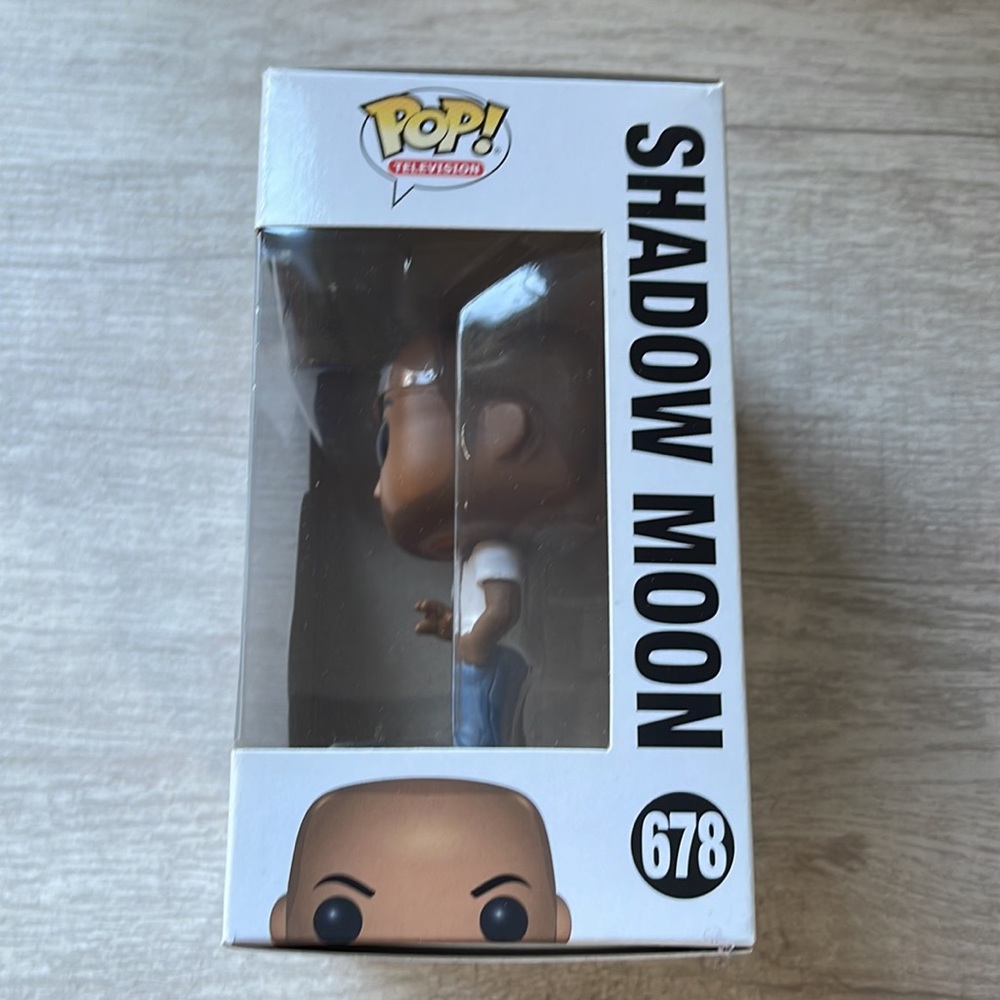 Pop! Television American Gods Shadow Moon - Picture 6 of 10